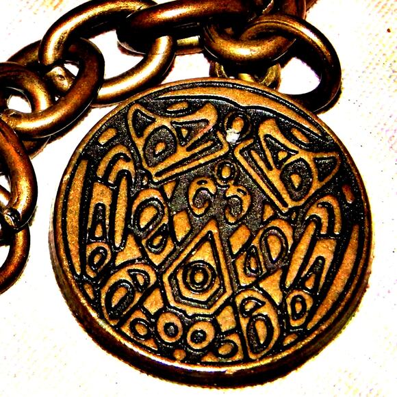 Rare Twilight Saga New Moon Wolf Pack Tattoo Key Chain/Bag Clip - Picture 4 of 12